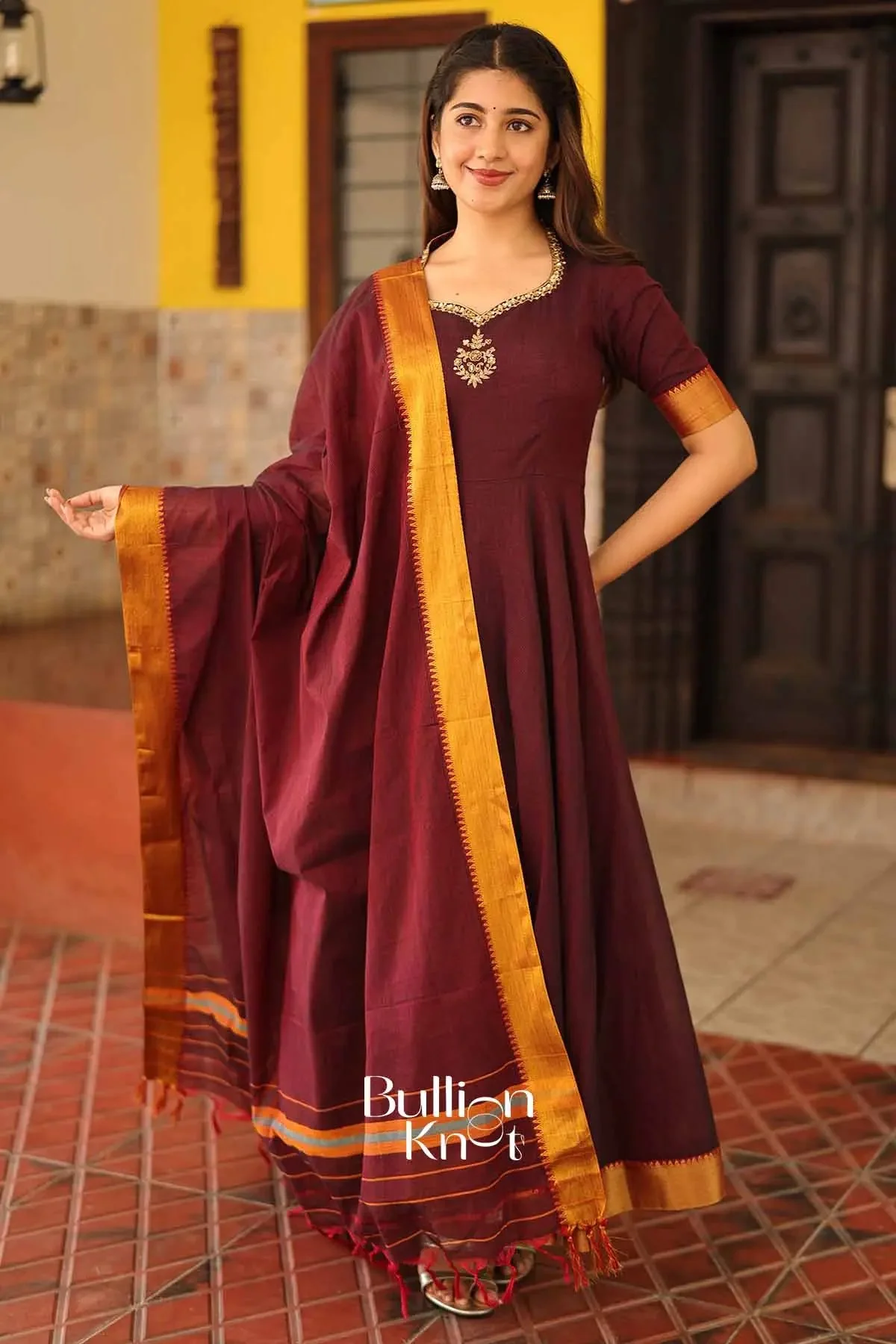 Aakarsha Maroon Handloom Anarkali Kurta Set Collection - Image 5