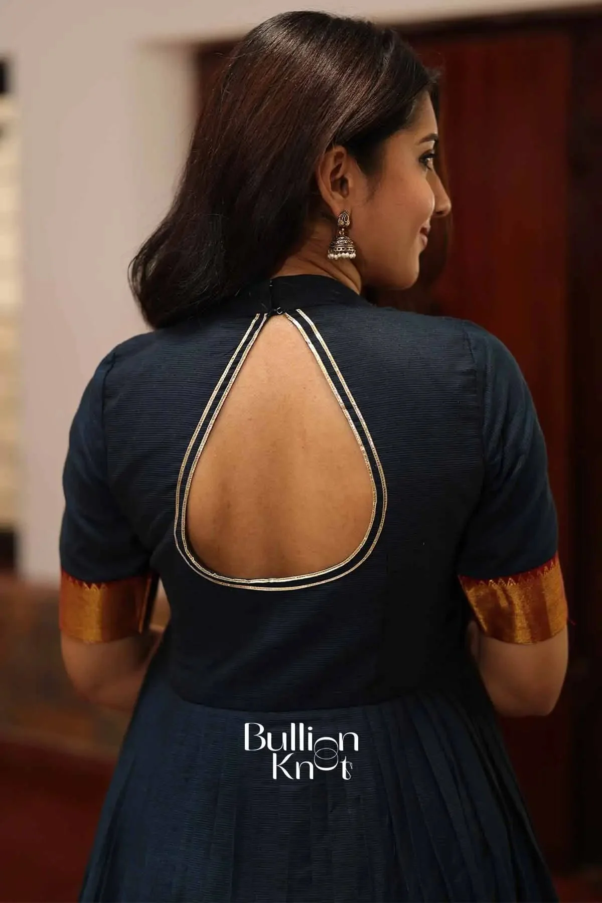 Krishnavi Navy Blue Handloom Anarkali Dress for Elegant Occasions - Image 4