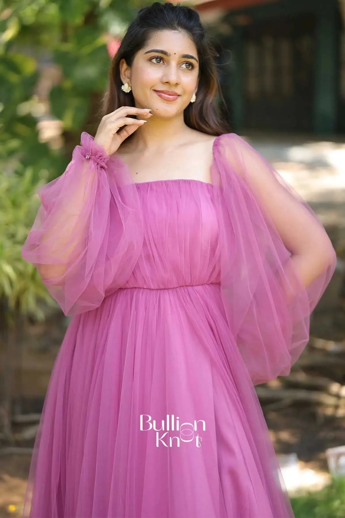 Pearl garden Interchangeable Sleeve Soft Net Pink Gown - Image 3