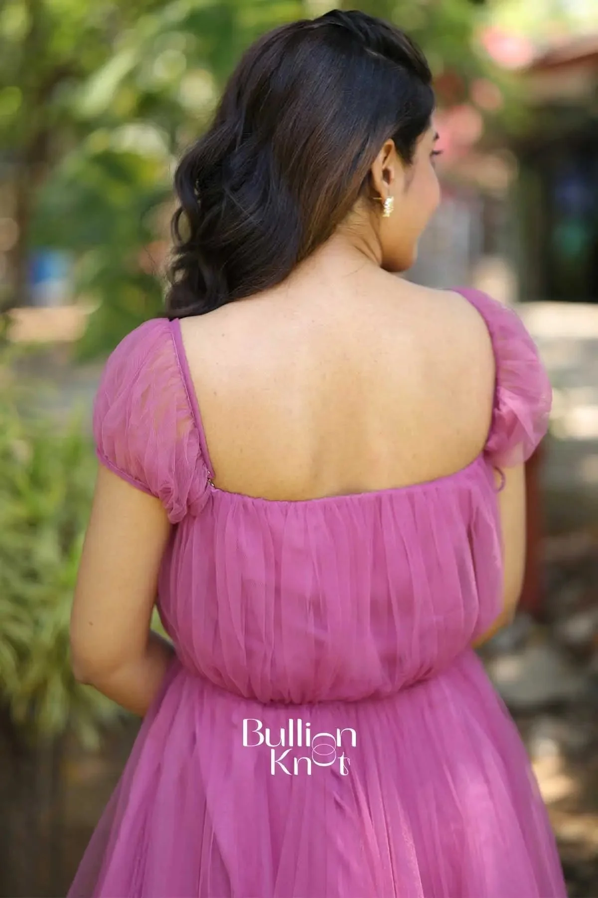 Pearl garden Interchangeable Sleeve Soft Net Pink Gown - Image 4