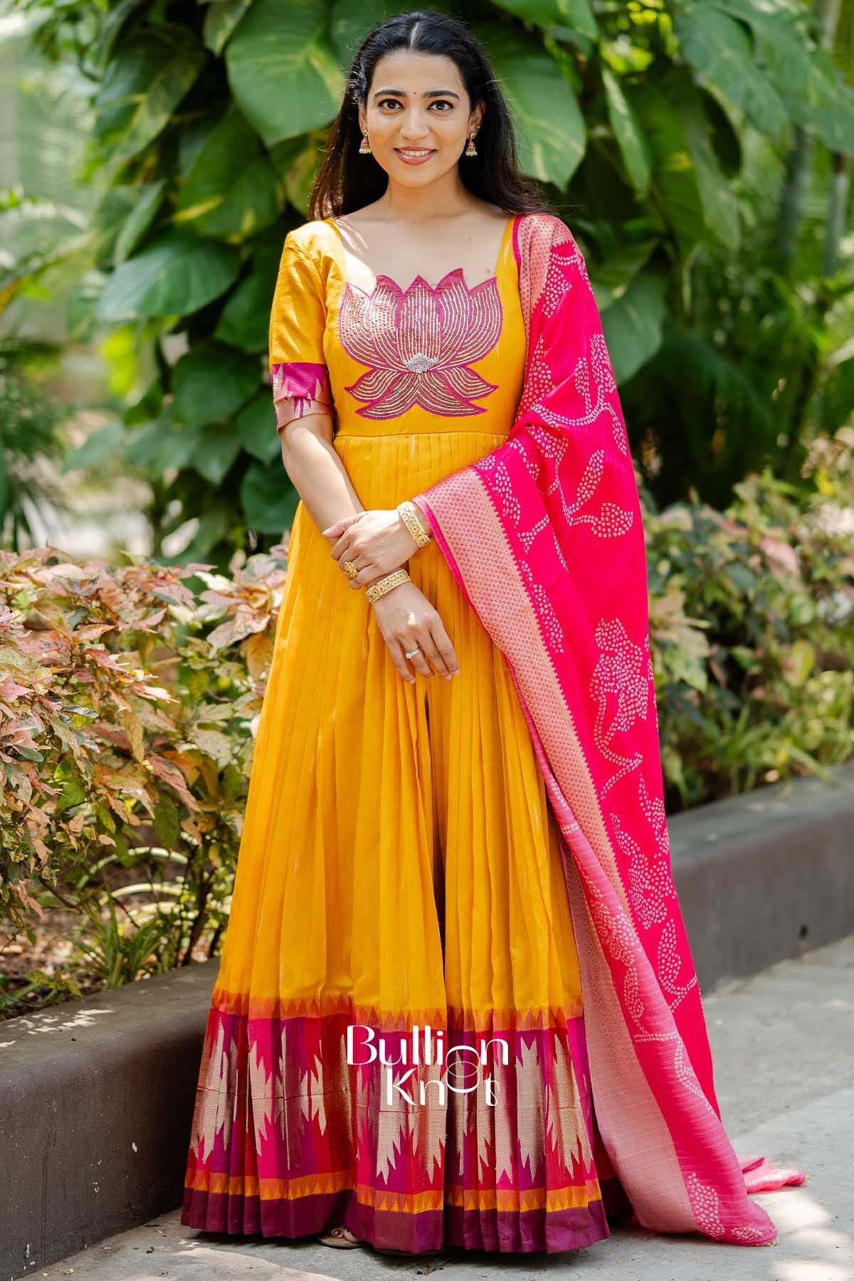 Vishwa Soft Silk Anarkali Suit Set with Hand-Embroidered Details - Image 3